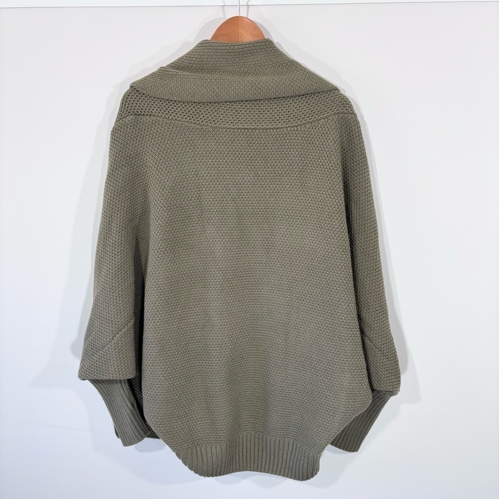 Kimono batwing olive green sweater - Picture 3 of 3